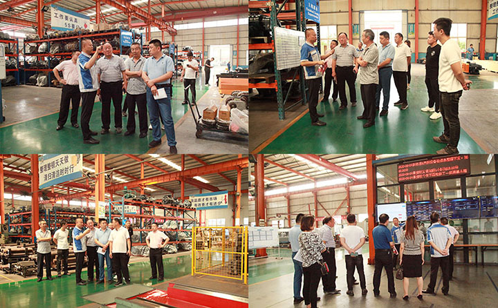 豐源三葉羅茨鼓風(fēng)機(jī)車間現(xiàn)場歡迎各界領(lǐng)導(dǎo)前來考察 圖片關(guān)鍵詞